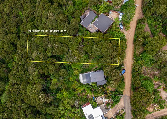  at 16 Bella Vista Road, Ōmiha, Waiheke Island