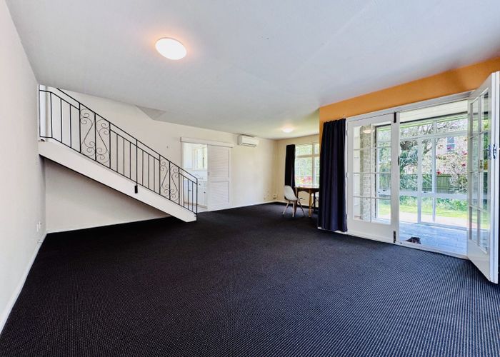 at 2/12 Lothian Street, Ilam, Christchurch City, Canterbury