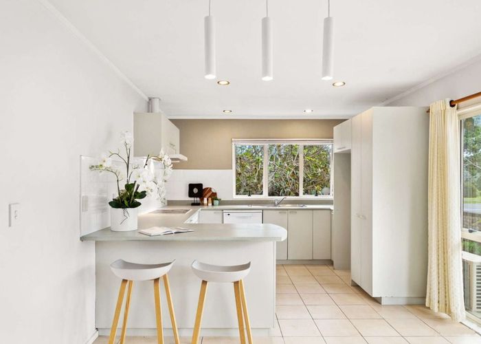  at 39A Central Park Drive, Te Atatu South, Waitakere City, Auckland