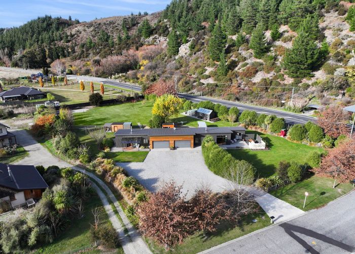  at 2 Pisa Road, Luggate, Wanaka, Otago