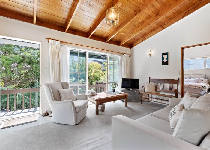  at 16A Woodside Crescent, St Heliers, Auckland