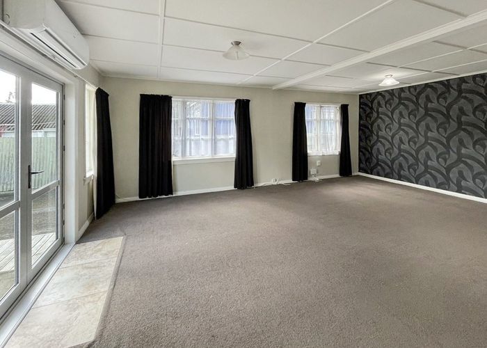  at 17 Rewa Street, Takaro, Palmerston North, Manawatu / Whanganui