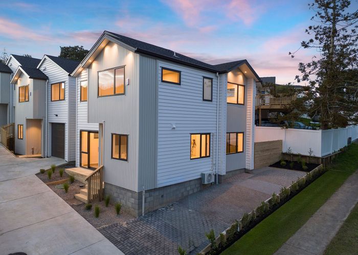  at 5A Topliss Drive, Northcross, North Shore City, Auckland