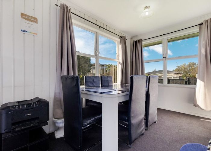  at 9 Kambalda Street, Mangere Bridge, Manukau City, Auckland