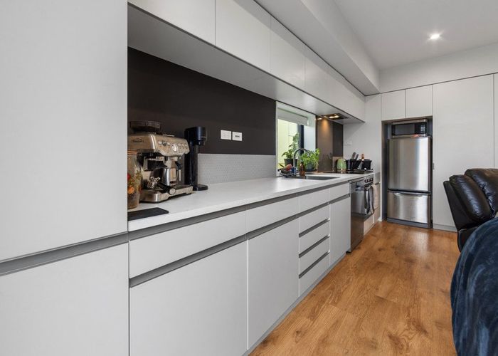  at 10/283 Brougham Street, Sydenham, Christchurch City, Canterbury