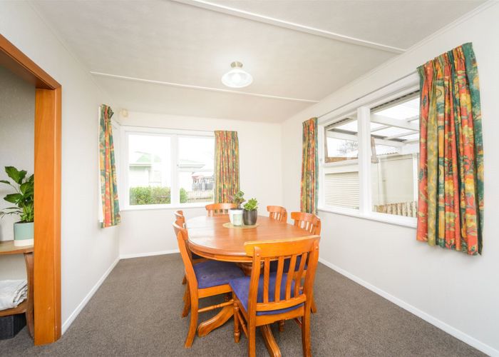  at 4 Duff Crescent, Highbury, Palmerston North