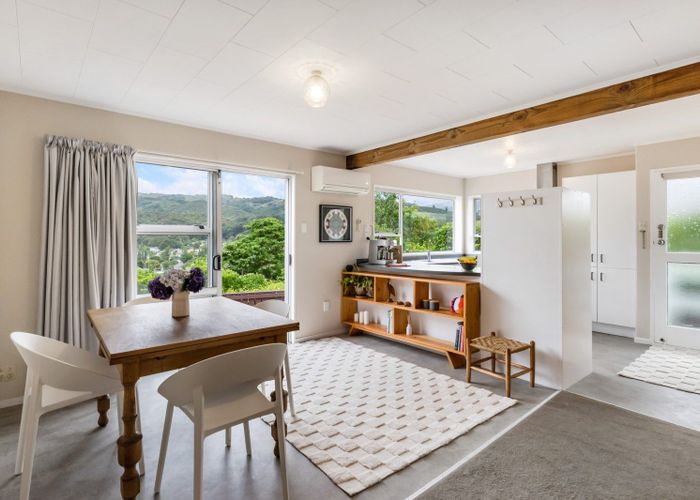  at 6B Ely Grove, Wainuiomata, Lower Hutt, Wellington