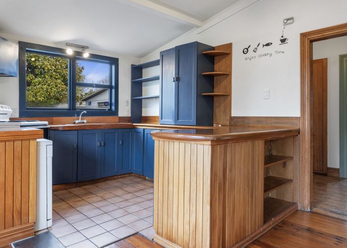  at 126 Tennyson Street, Beckenham, Christchurch City, Canterbury