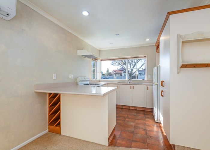  at 106 Cook Street, West End, Palmerston North, Manawatu / Whanganui