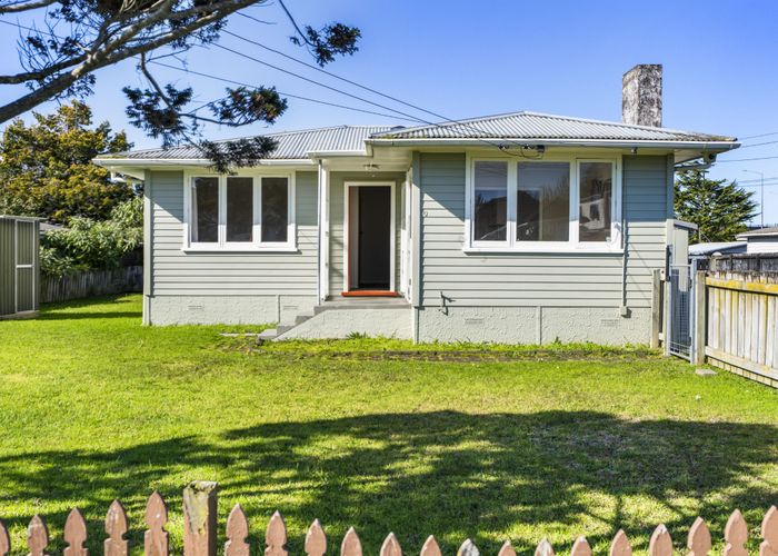  at 60 Greenmeadows Avenue, Manurewa East, Manukau City, Auckland