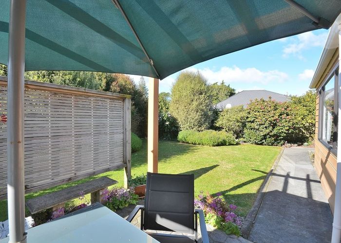  at 1 Oak Bay, Waikanae
