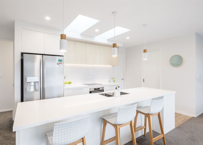  at 7 Picadilly Avenue, Casebrook, Christchurch