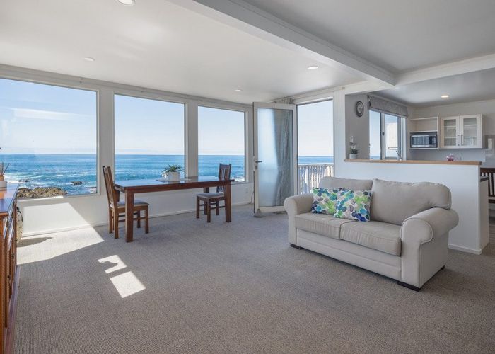  at 134A The Esplanade, Houghton Bay, Wellington