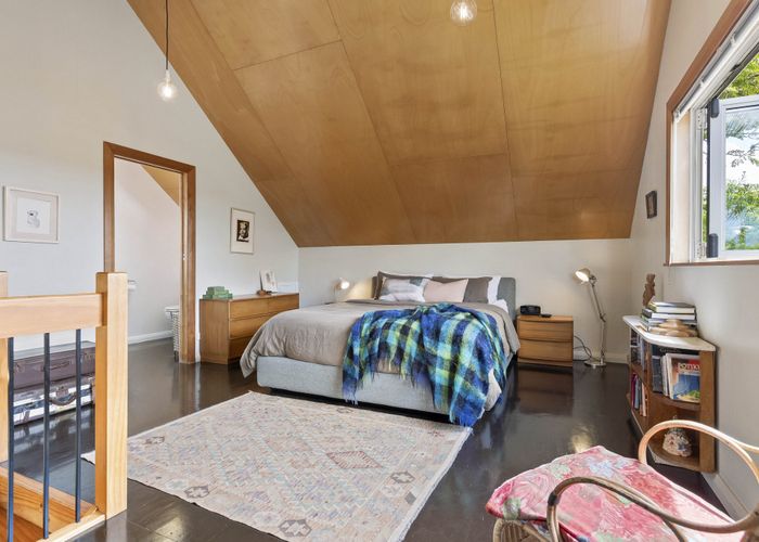  at 7 Kanuka Street, Point Chevalier, Auckland City, Auckland