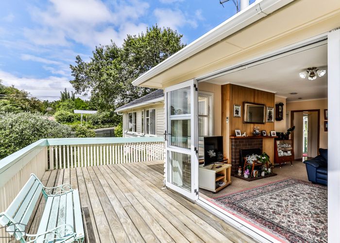  at 1/171 Atkinson Road, Titirangi, Auckland