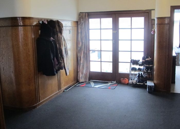 For sale 872 & 874 Beach Road, Waiake, North Shore City, Auckland