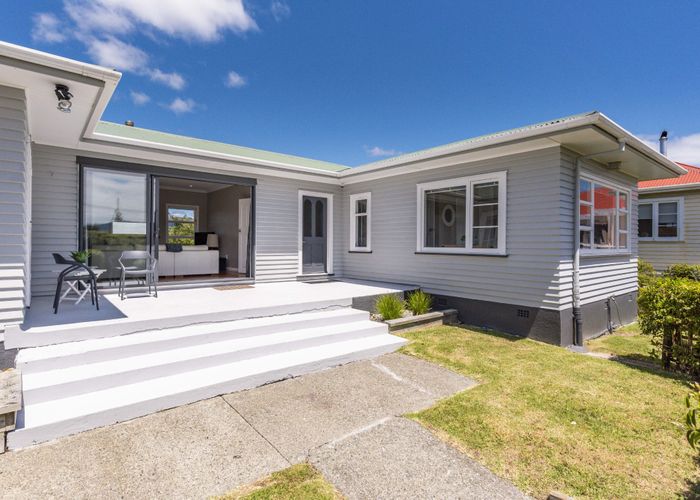  at 16 Francis Road, Paraparaumu Beach, Paraparaumu