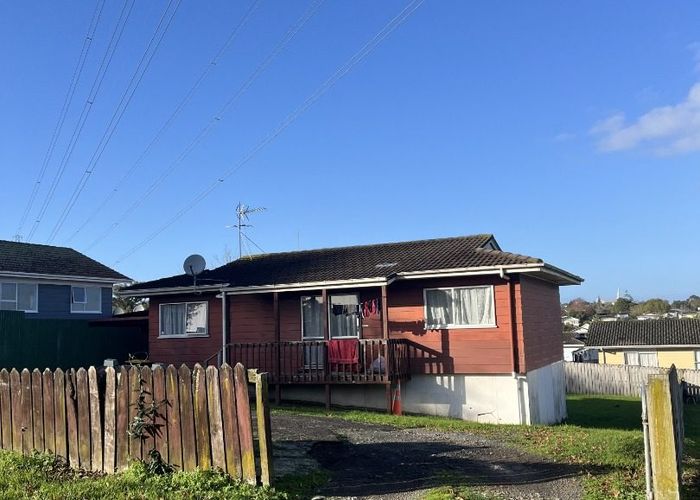  at 71 Flat Bush Road, Flat Bush, Manukau City, Auckland