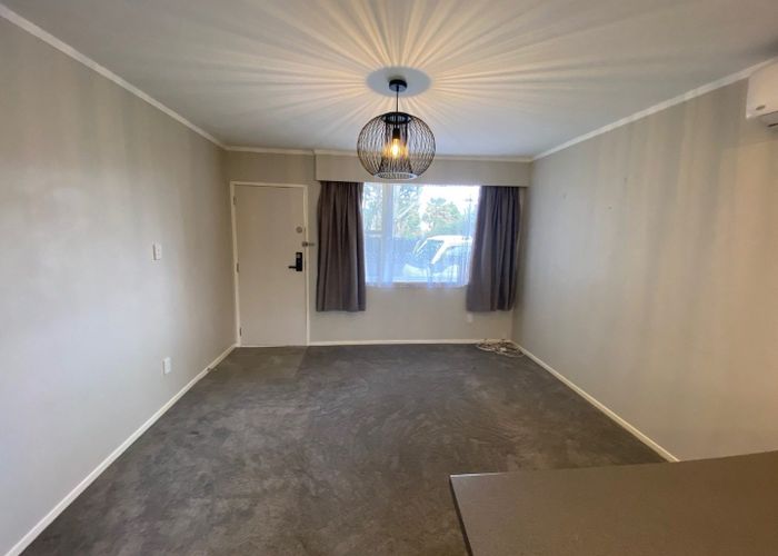  at 2/45 Mariri Road, One Tree Hill, Auckland City, Auckland