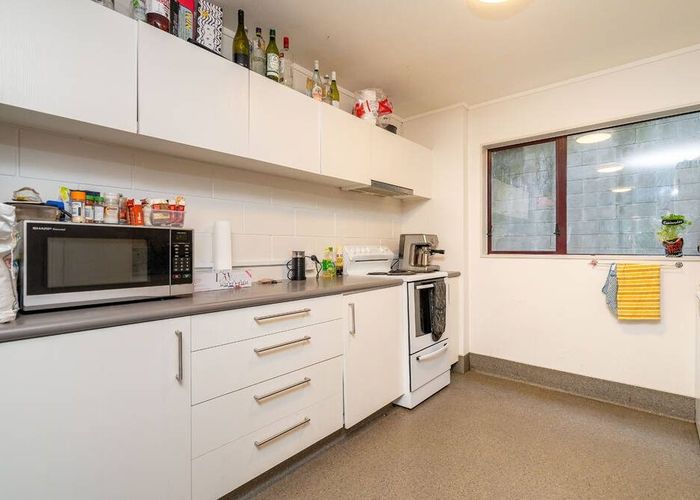  at 10/543 George Street, North Dunedin, Dunedin