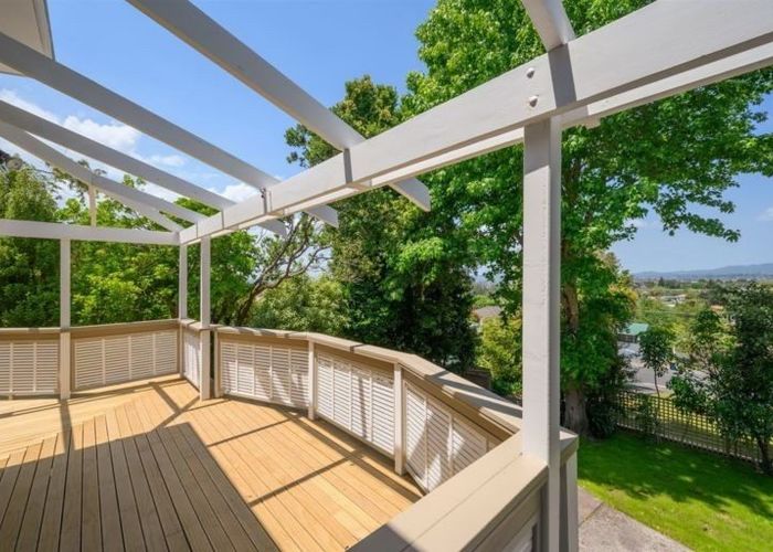  at Massey, Waitakere City, Auckland