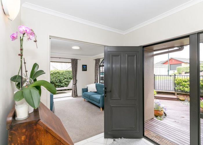  at 71 Ayrshire Drive, Grandview Heights, Hamilton