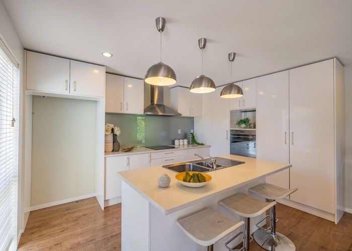  at 13E Hamlin Road, Mount Wellington, Auckland