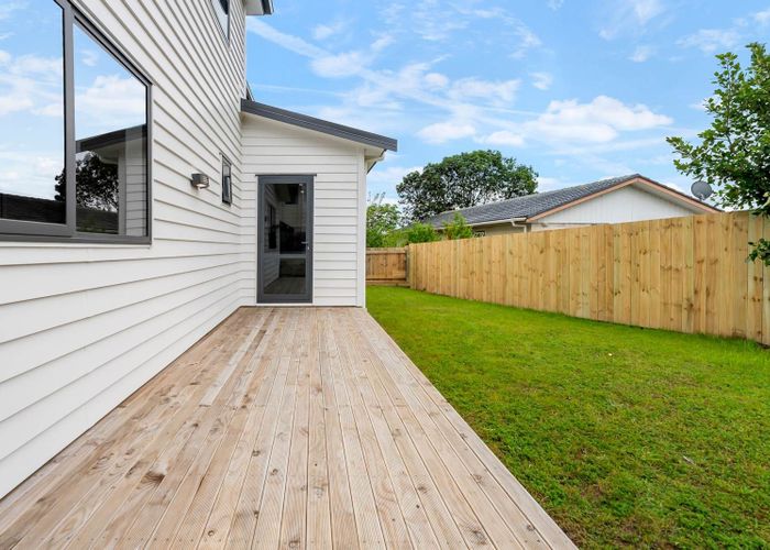  at 6a Terra Nova Street, Glen Eden, Waitakere City, Auckland