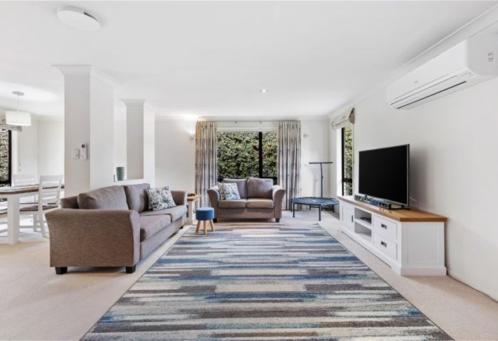  at 45 Te Wharau Drive, Greenhithe, Auckland