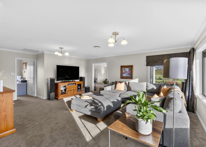  at 44 Tutakarae Road, Kelvin Grove, Palmerston North, Manawatu / Whanganui