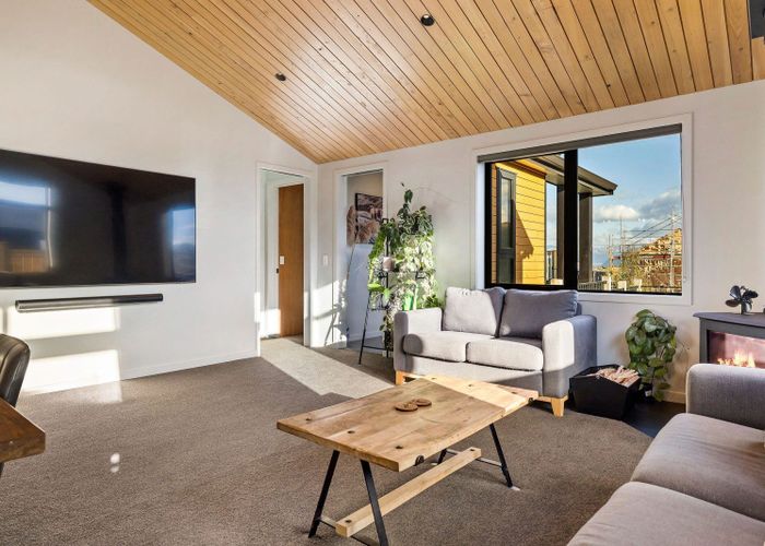  at 90 Spur Ridge Rise, Hanley's Farm, Jacks Point, Queenstown-Lakes, Otago