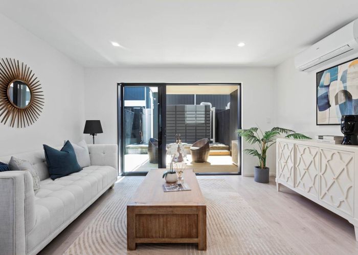  at 4D Hyde Street, Manurewa East, Auckland