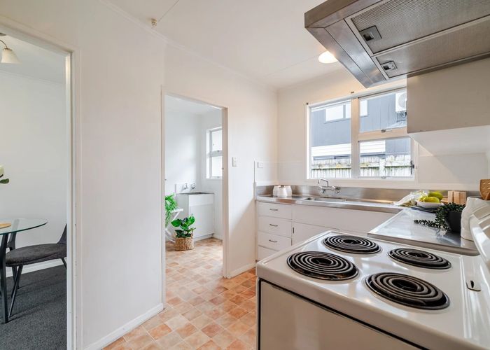  at 2/175 Park Road, West End, Palmerston North, Manawatu / Whanganui