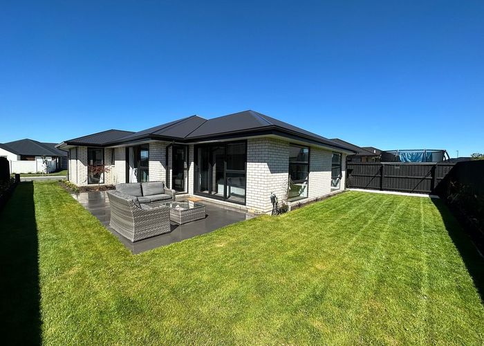  at 9 Selfe Crescent, Burwood, Christchurch City, Canterbury