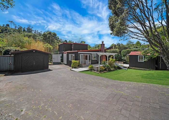  at 883 Swanson Road, Swanson, Waitakere City, Auckland