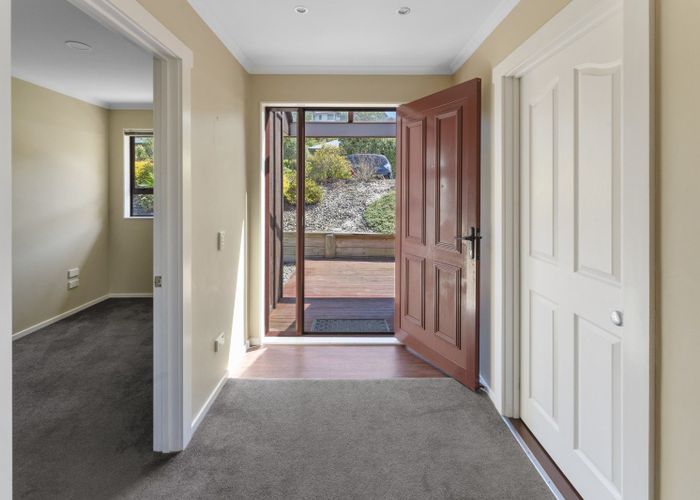  at 58 Washbourn Drive, Richmond