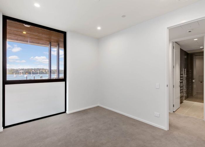  at 01 Catalin/6 Boundary Road, Hobsonville, Waitakere City, Auckland