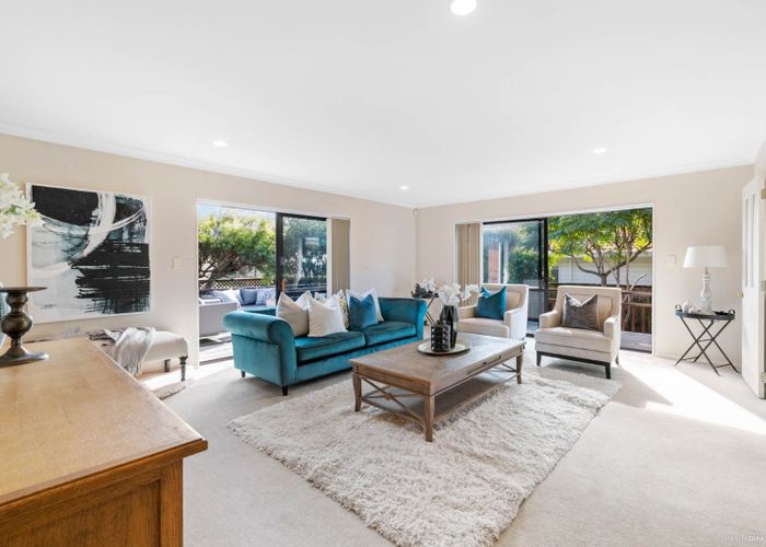  at 218 Whitford Road, Shamrock Park, Auckland