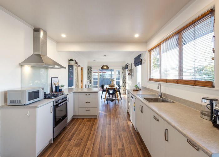  at 6 Milburn Lane, Hillcrest, Hamilton, Waikato