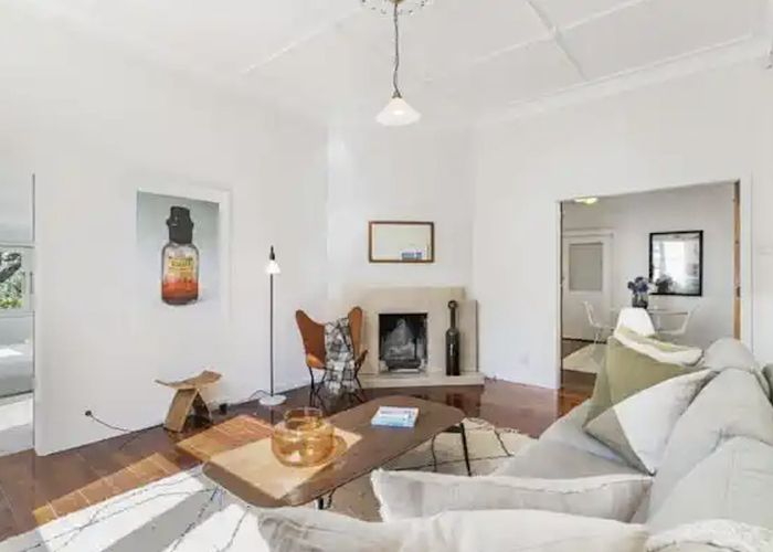  at 9 Selkirk Road, Mount Albert, Auckland