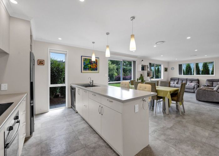  at 3A Oakmont Crescent, Waiwhakaiho, New Plymouth