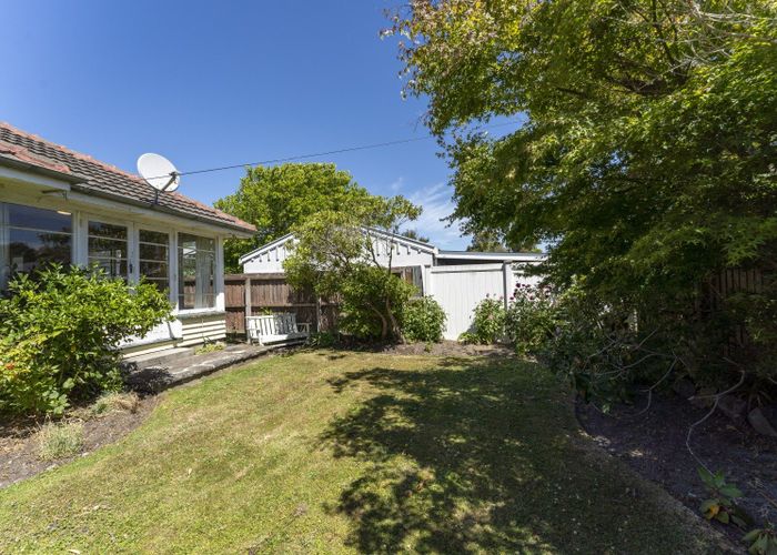  at 110 Knowles Street, St Albans, Christchurch