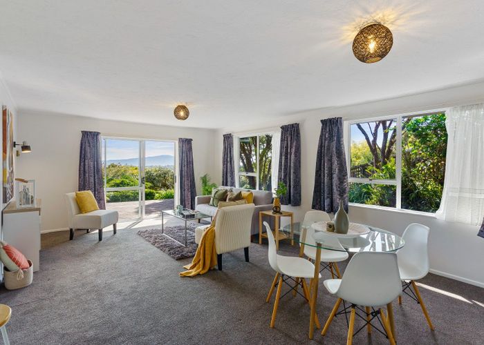  at 61 Kakariki Grove, Waikanae, Waikanae