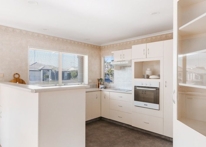  at 4 Monterey Key, Papamoa Beach, Papamoa