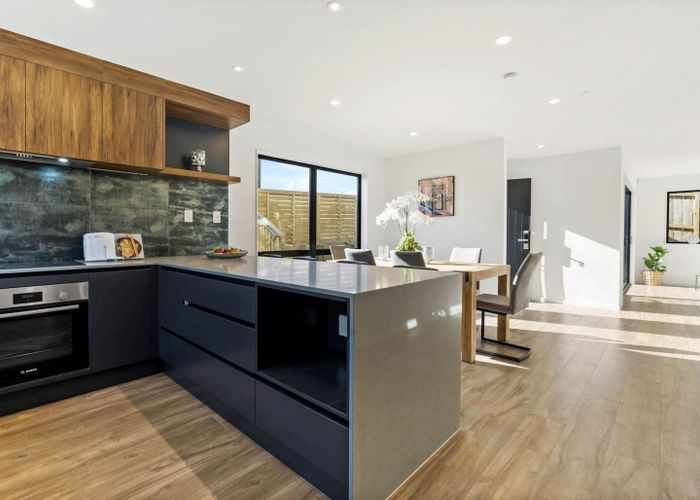  at 18a Lyndhurst Street, Wai O Taiki Bay, Auckland City, Auckland