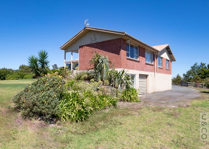  at 93 Lloyd Road, Albany