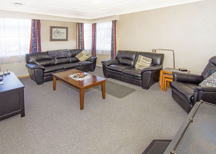  at 76 Raglan Street, Lansdowne, Masterton