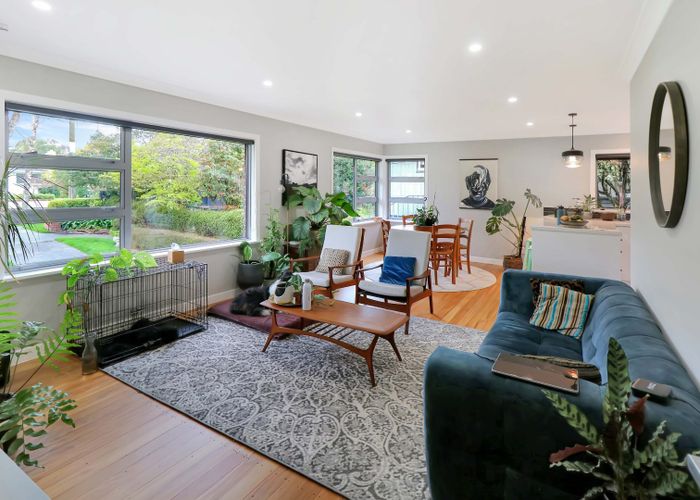  at 24 Hudson Avenue, Ebdentown, Upper Hutt