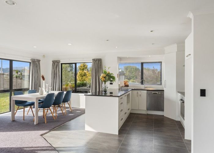  at 10 Moy Place, Otaki, Kapiti Coast, Wellington
