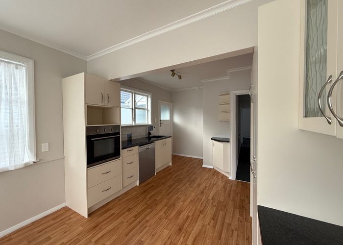  at 19 Kowhai Avenue, Ebdentown, Upper Hutt, Wellington